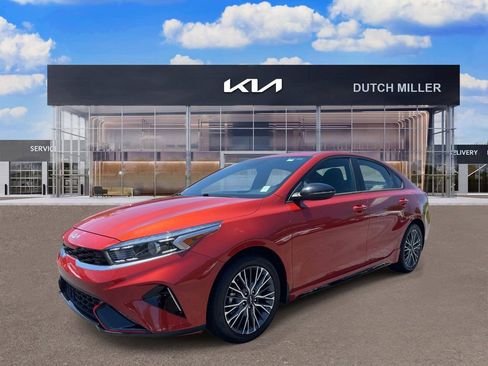 Used 2023 Kia Forte GT-Line FWD image 3