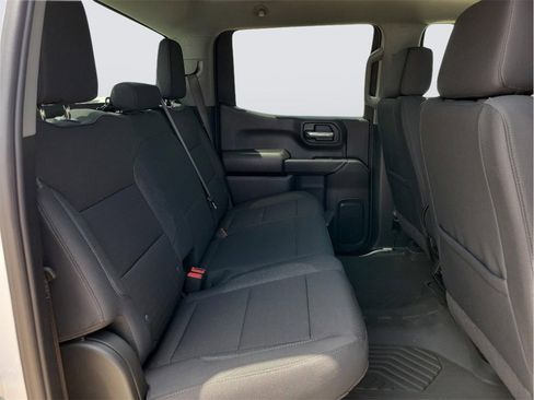 Used 2025 Chevrolet Silverado 1500 Custom image 16