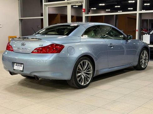 Used 2011 INFINITI G37 Sport w/ Premium Pkg image 11
