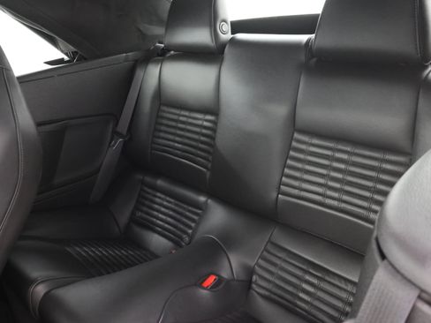 Used 2014 Ford Mustang Shelby GT500 RWD image 8