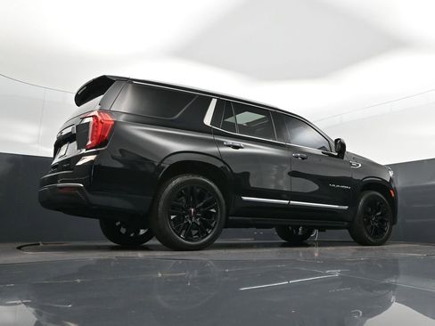Used 2023 GMC Yukon SLT image 44