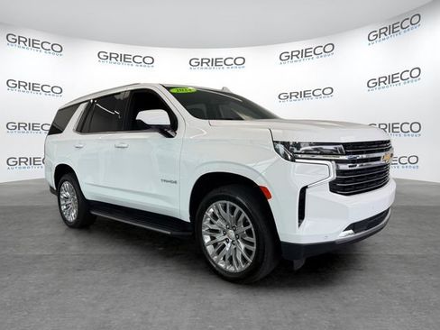 Used 2024 Chevrolet Tahoe LT RWD image 1