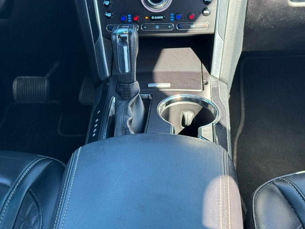 Used 2017 Ford Explorer Platinum AWD/4WD image 15