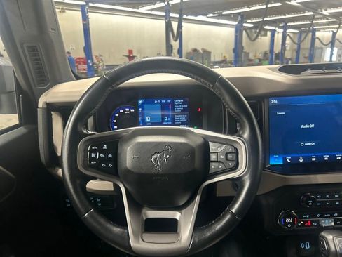 Certified 2023 Ford Bronco Wildtrak image 20