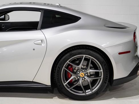 Used 2015 Ferrari F12 Berlinetta image 33