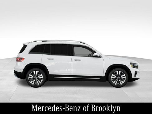 Certified 2026 Mercedes-Benz GLB 250 4MATIC image 3