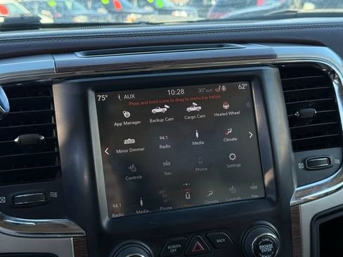 Used 2018 RAM 3500 Laramie w/ Convenience Group AWD/4WD image 16