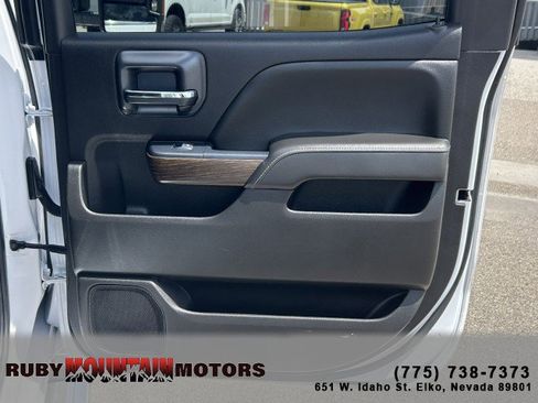 Used 2018 GMC Sierra 2500 Denali AWD/4WD image 22