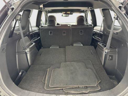Used 2020 Mitsubishi Outlander LE FWD image 46