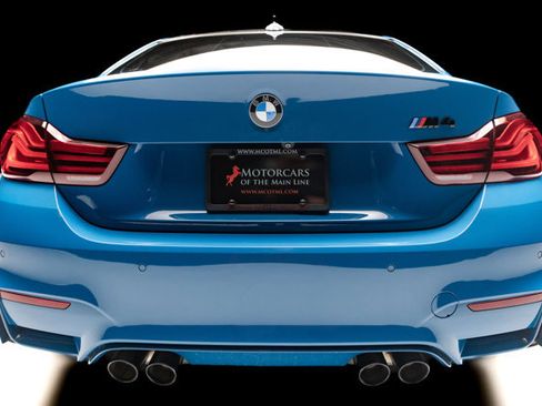 Used 2020 BMW M4 Coupe w/ Competition Package RWD image 25