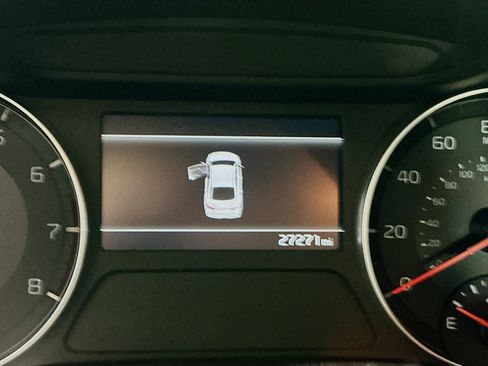 Used 2024 Kia Forte LXS image 18