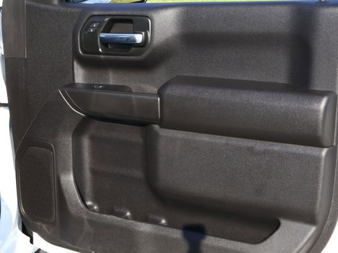 Used 2025 Chevrolet Silverado 1500 W/T RWD image 13