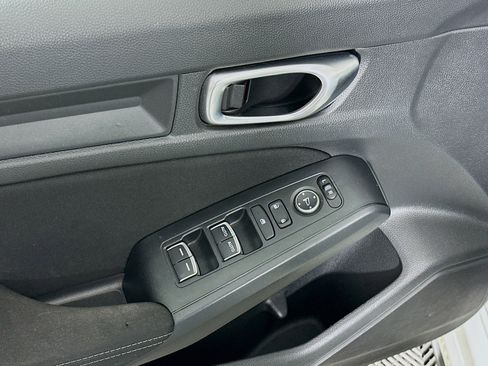 Used 2023 Honda Civic Sport image 15