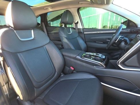 Certified 2024 Hyundai Tucson Limited image 10