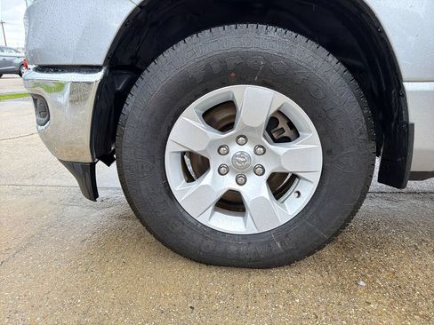 Used 2021 RAM 1500 Big Horn RWD image 28