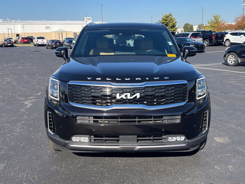 Used 2022 Kia Telluride SX w/ Towing Package FWD image 6