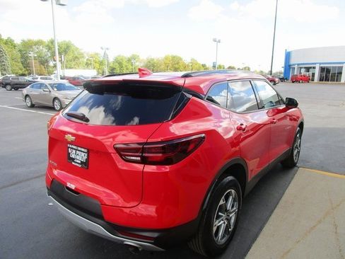 Certified 2023 Chevrolet Blazer LT w/ Convenience Package image 5