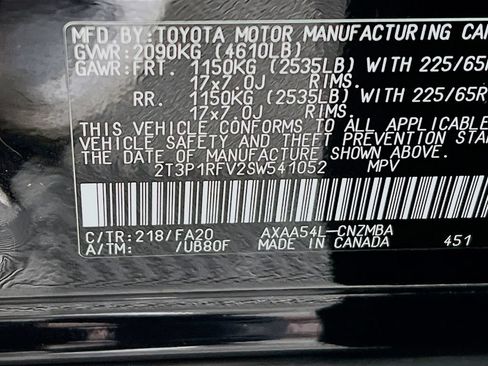 Certified 2025 Toyota RAV4 XLE AWD/4WD image 25