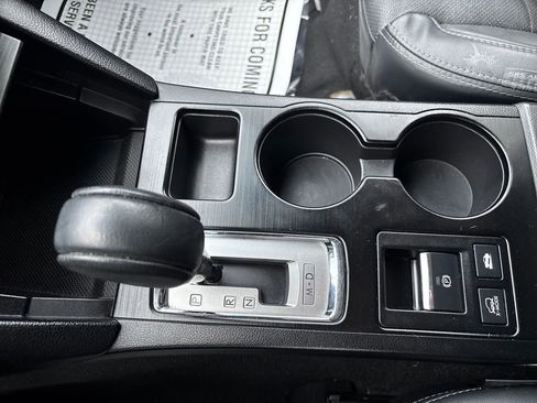 Used 2017 Subaru Outback 2.5i Limited image 28