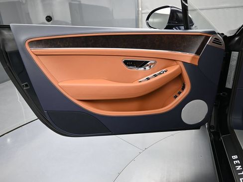 New 2026 Bentley Continental GTC AWD/4WD image 15