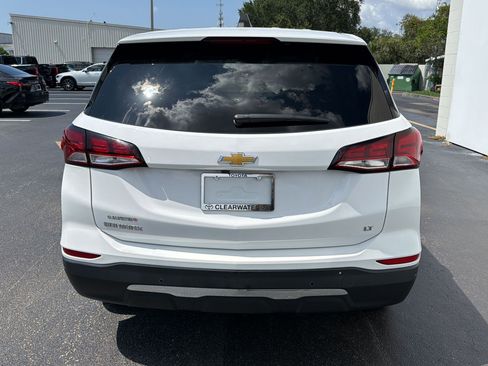 Used 2024 Chevrolet Equinox LT FWD image 10