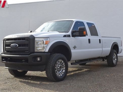 Used 2015 Ford F350 XL w/ Power Equipment Group image 8