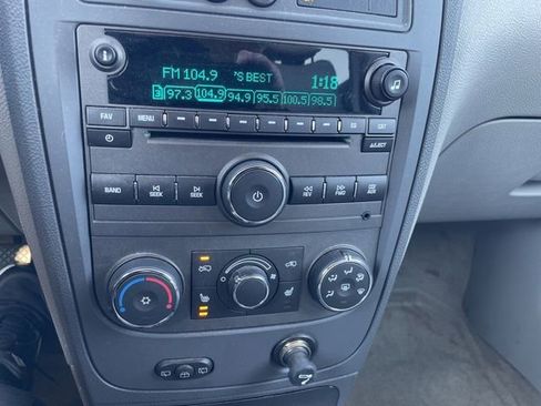 Used 2011 Chevrolet HHR LT w/ LT Preferred Equipment Group image 9