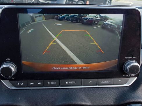 Certified 2024 Nissan Sentra SR image 10