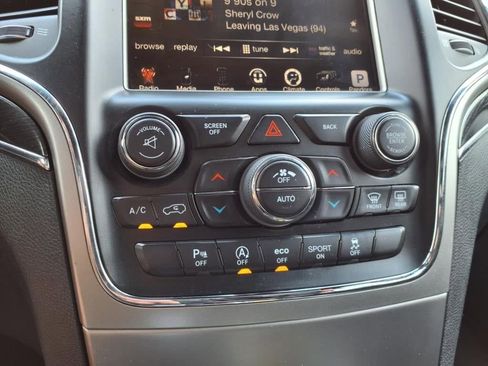 Used 2017 Jeep Grand Cherokee Trailhawk image 20