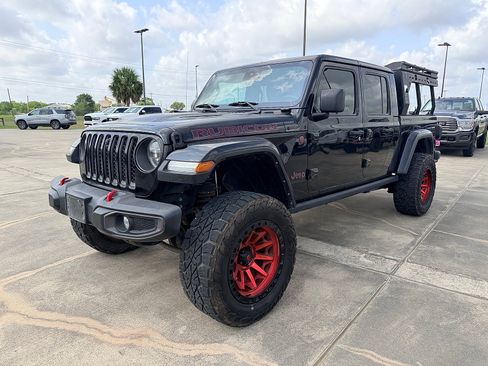 Used 2021 Jeep Gladiator Rubicon AWD/4WD image 3
