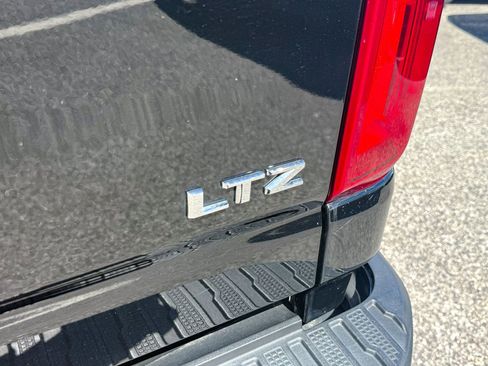 Certified 2021 Chevrolet Silverado 2500 LTZ w/ LTZ Plus Package AWD/4WD image 12