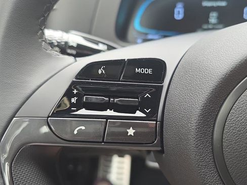 New 2026 Hyundai Elantra Sport FWD image 17