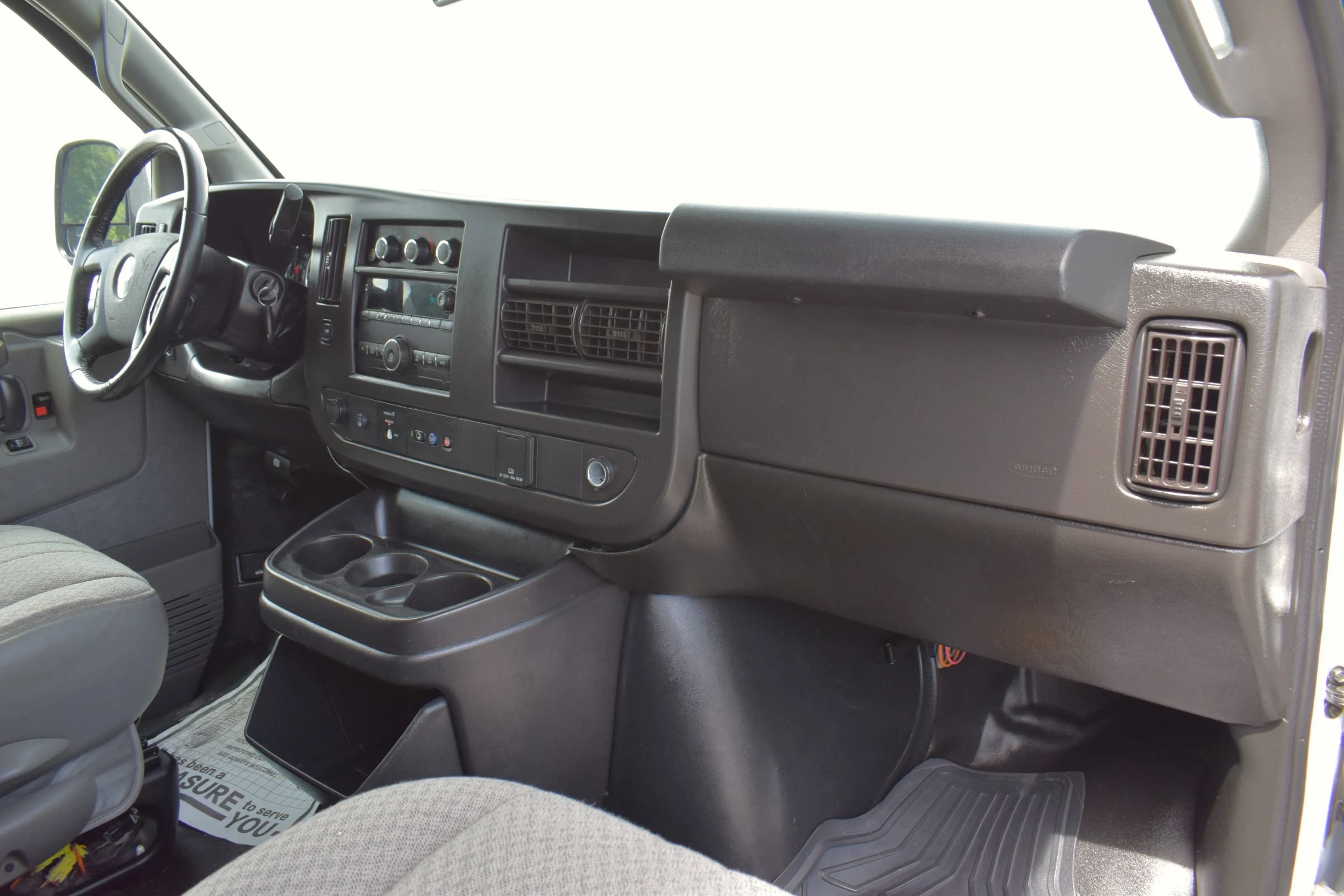 Used 2021 Chevrolet Express 2500 Extended w/ Driver Convenience Package RWD image 47