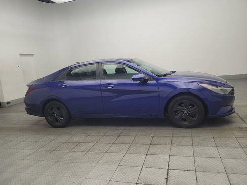 Used 2021 Hyundai Elantra SEL FWD image 11