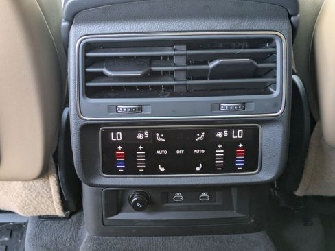 Certified 2025 Audi Q7 3.0T Premium Plus w/ Premium Plus Package image 25