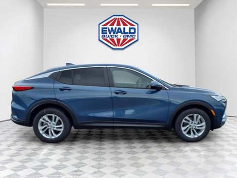 New 2026 Buick Envista Preferred w/ Convenience I Package FWD image 3
