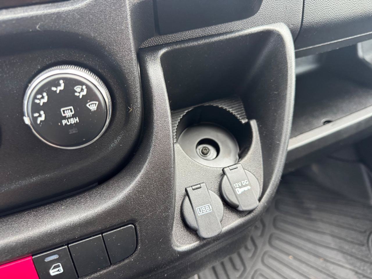 Used 2021 RAM ProMaster 3500 FWD image 16