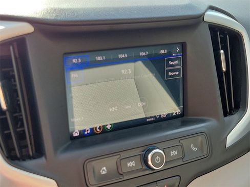 Used 2023 GMC Terrain SLE image 23