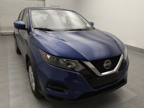Used 2020 Nissan Rogue Sport S image 14