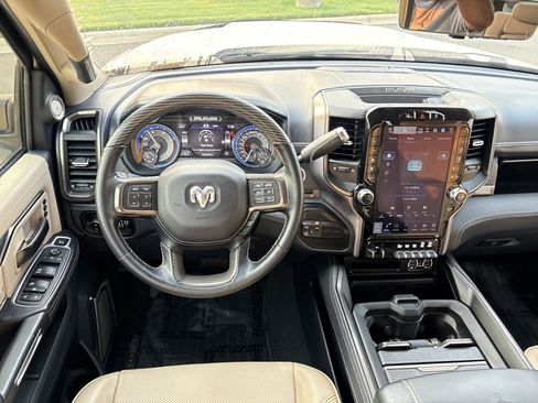 Used 2022 RAM 3500 Limited AWD/4WD image 19
