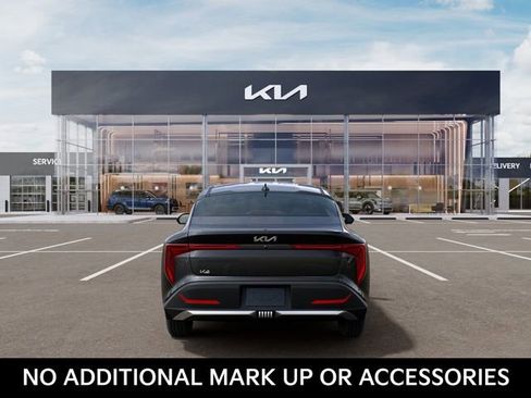New 2026 Kia K4 FWD image 5