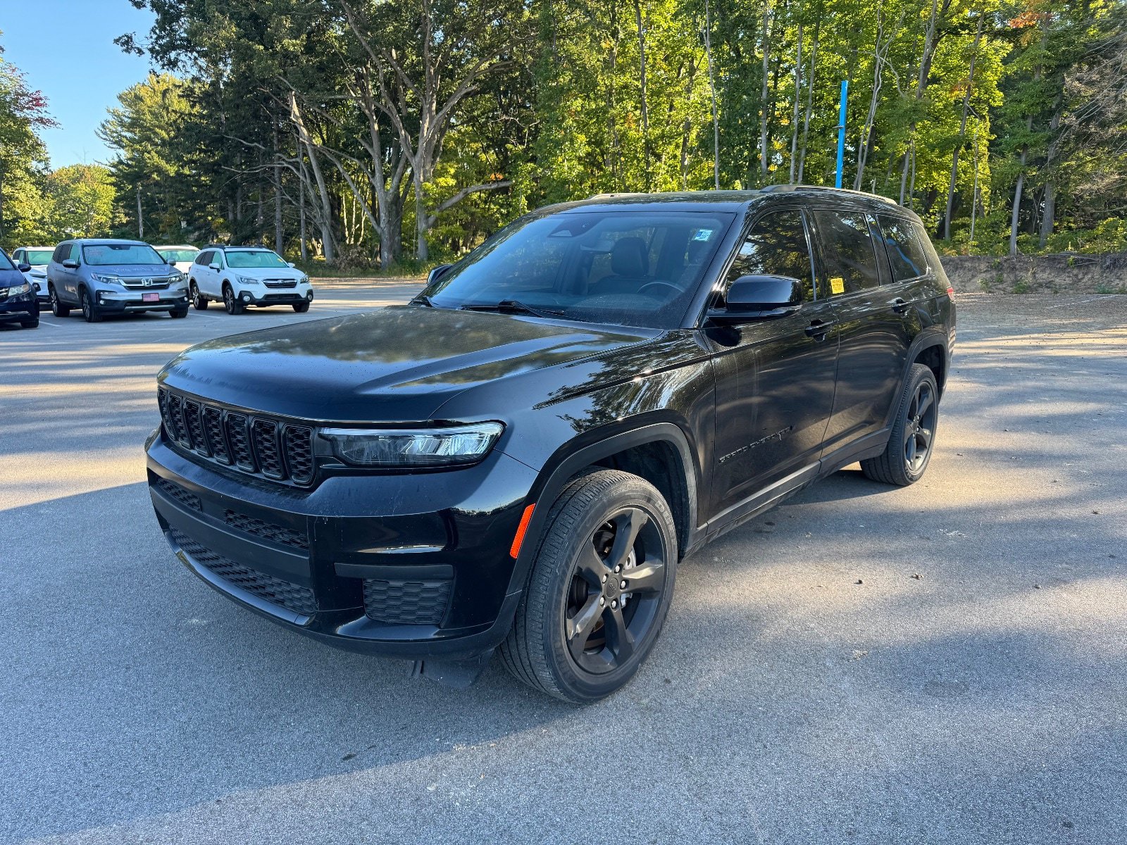 Used 2021 Jeep Grand Cherokee L Laredo AWD/4WD image 5