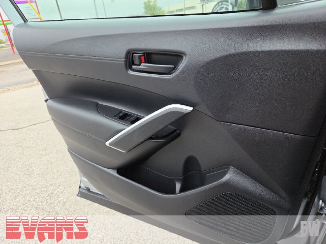 New 2026 Toyota Corolla Cross LE FWD image 17
