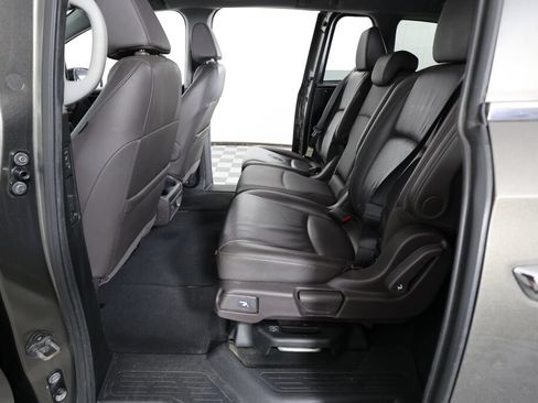Used 2020 Honda Odyssey EX-L image 16