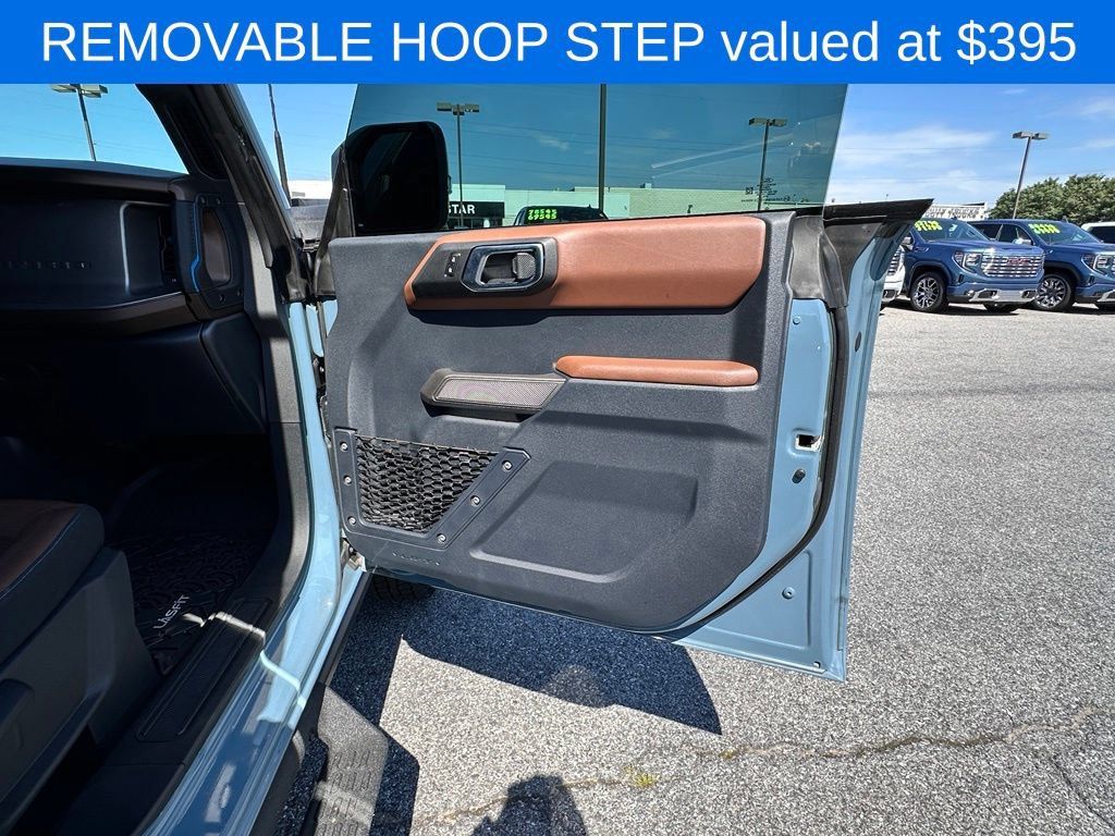 Used 2023 Ford Bronco Outer Banks AWD/4WD image 15