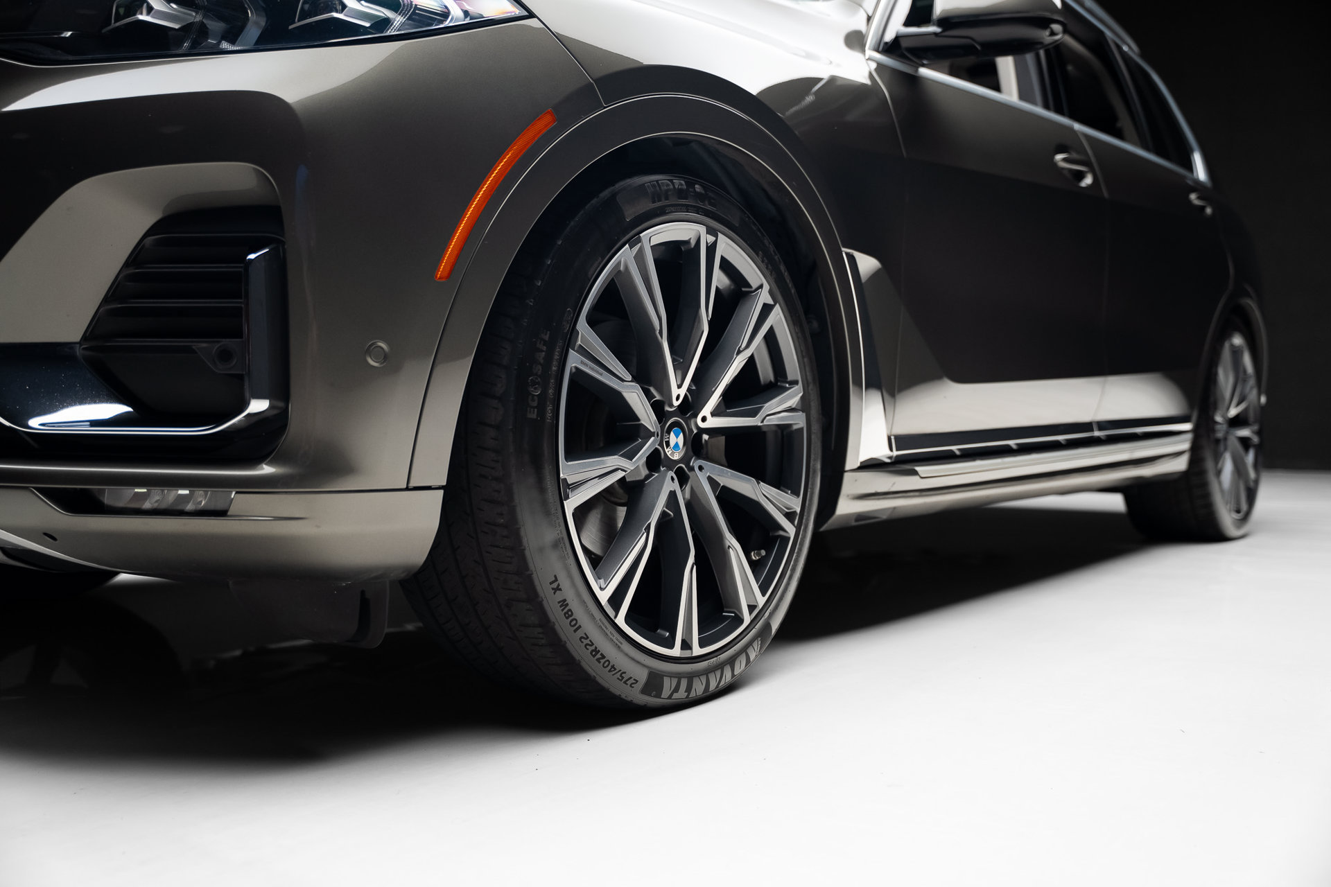 Used 2020 BMW X7 xDrive40i w/ Parking Assistance Package AWD/4WD image 79