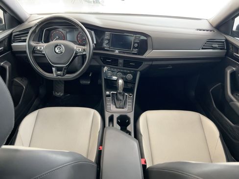 Used 2019 Volkswagen Jetta R-Line image 17