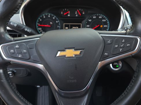 Used 2018 Chevrolet Equinox LT image 28