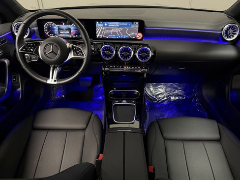 Certified 2025 Mercedes-Benz CLA 250 4MATIC image 36