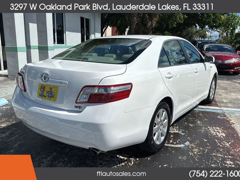 Used 2009 Toyota Camry Hybrid image 12